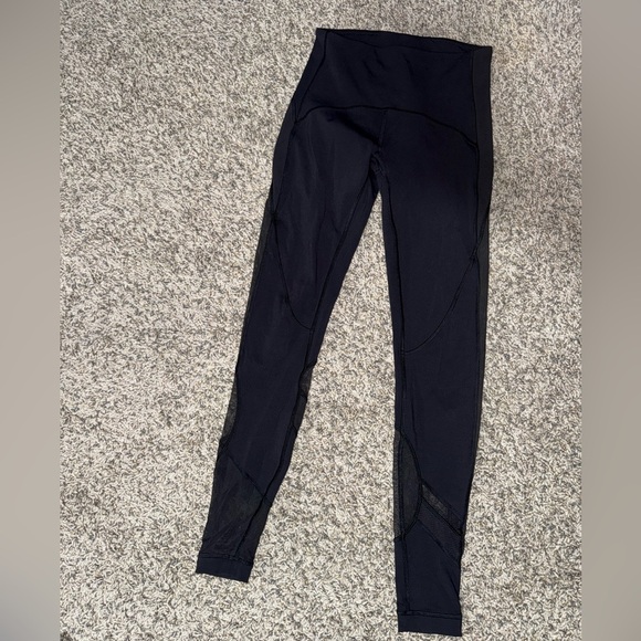 Lululemon Clear The Court Tight *28" size 6 - Picture 7 of 16